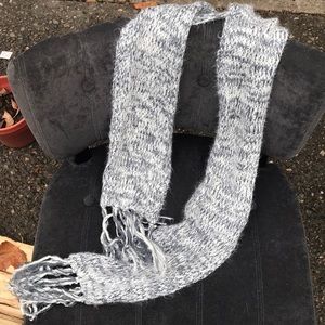 Long knitted scarf